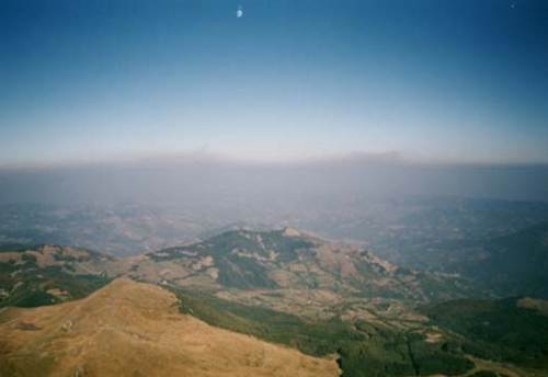 L'inquinamento della Pianura Padana, che spesso si vede a occhio nudo da Monte Cimone. Gli strumenti della campagna 