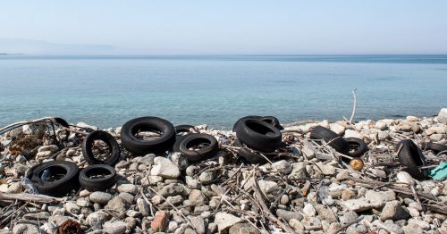 Un corso Bluemed per approfondire l'inquinamento da plastica nel Mediterraneo