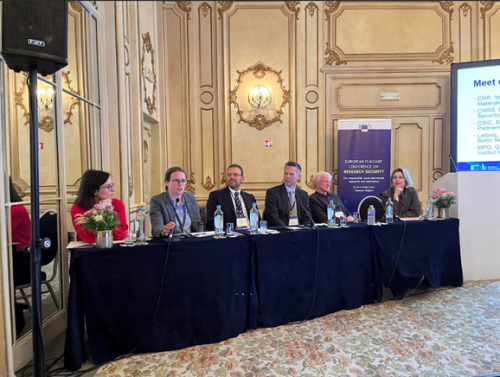 Gli esperti G6 durante il Panel G6: Guardians and enablers of innovation: How research security fuels EU competitiveness nel salone Versailles della Conference Venue