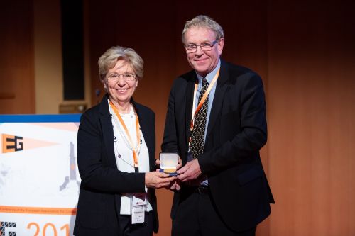 Bianca Falcidieno receiving the Eurographics Medal 2019