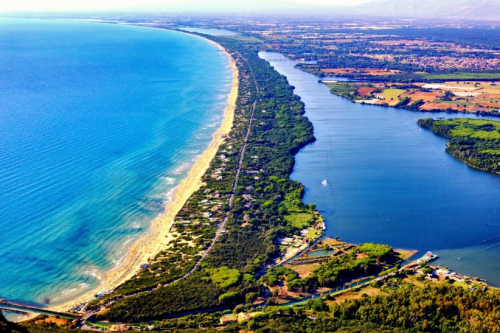 Foto panoramica del litorale e del sistema di barre sommerse. Credits: Parco Nazionale del Circeo