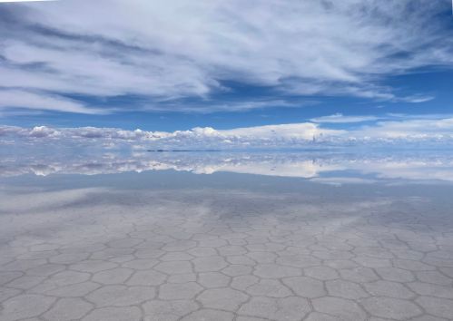 Lo spettacolare effetto specchio della superficie del Salar de Uyuni (Credits:  Stefano Vignudelli)