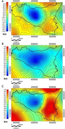 Mappe del tetto del basamento cristallino (A), della Moho (B) e dell'isoterma di Curie (C) ottenuta dall'analisi spettrale di dati gravimetrici e magnetici della Sicilia