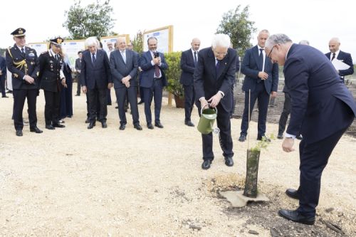 (www.quirinale.it). Gallery completa al link https://www.quirinale.it/elementi/133116